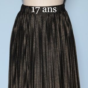 Black and Gold Midi Pleated Skirt for Cocktail Events
